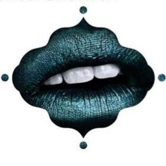 🌟🕷MYTH Black 🌑 Moon Liquid Matte Lipstick NWT - Picture 2 of 9